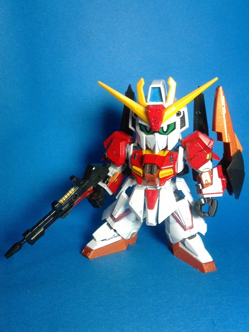 #色変えただけで別人やんけ選手権この辺 