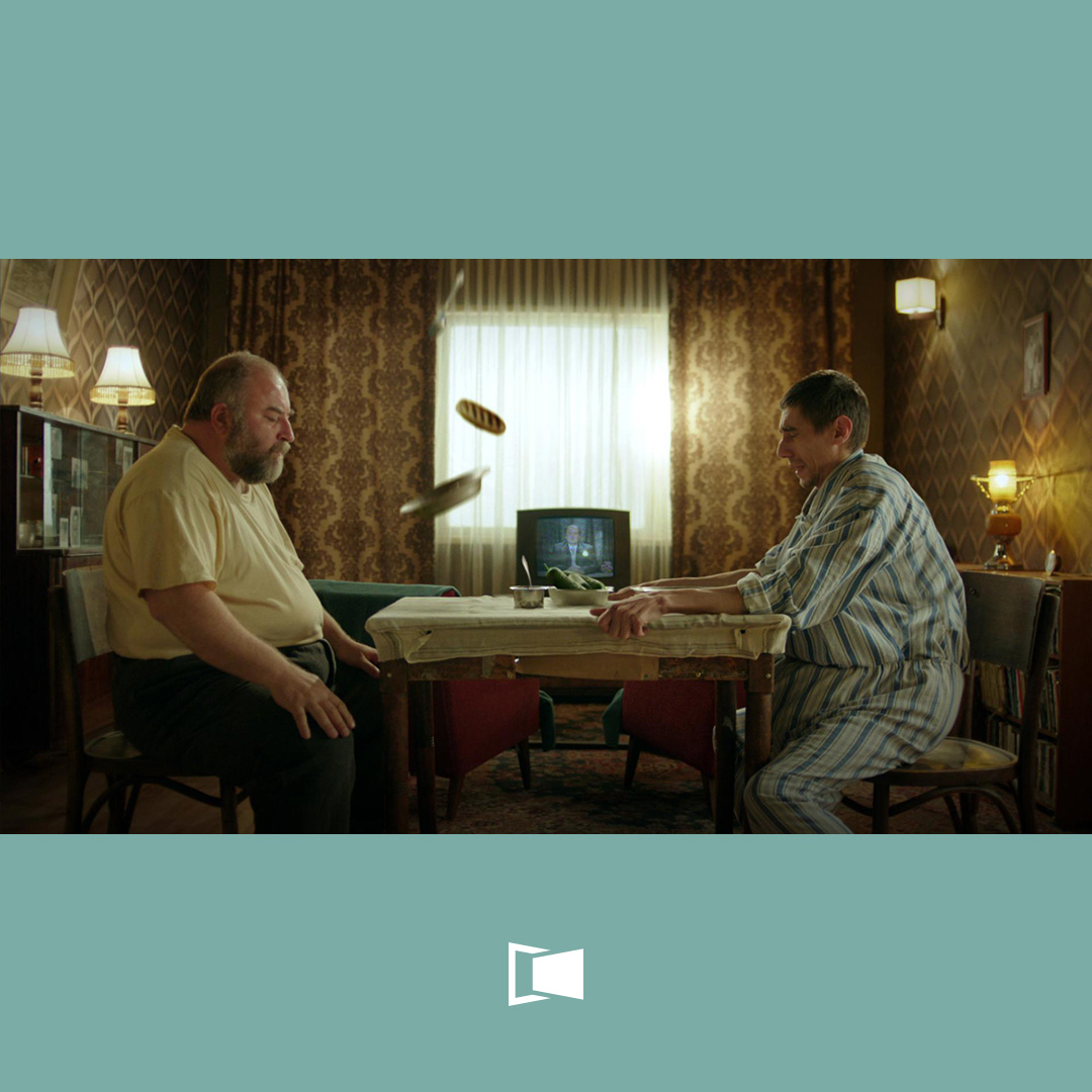 moviebloc's tweet photo. Now it's free on https://t.co/ItGW2D1zTd

<Getting Fat in a Healthy Way>
In a world where gravity is weak and skinny people fly into the sky, Constantine has never left the apartment he shares with his father Atanas. 

#FreeForTodayOnly #MovieBloc https://t.co/vljhZFgTGz
