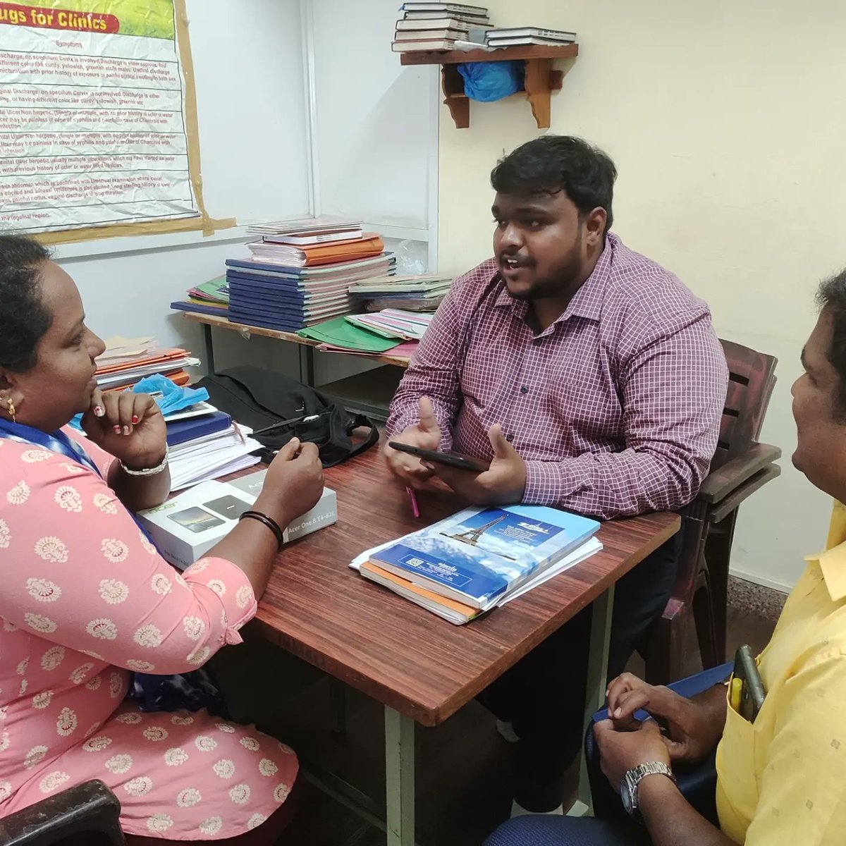 DrLekhak's tweet photo. Last official visit as a part of #jipmer to the GUARD Migrant TI and SRL Manipal. thank you #jipmer for the opportunity to experience working with major organization like #icmrpune , #NACO , #ksaps , #manipalmahe 
.
.
.
.
.
#lekhakm #lekhakmsiddhartha #lekhaklyricist #drlekhak https://t.co/Wk8FvEDpoe