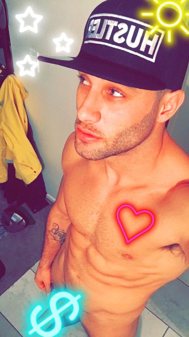 Mind, body and soul ✨ https://t.co/aE1Ho25rh2<a href="/tag/fridayvibes"class="tags"><span>#fridayvibes</span></a>