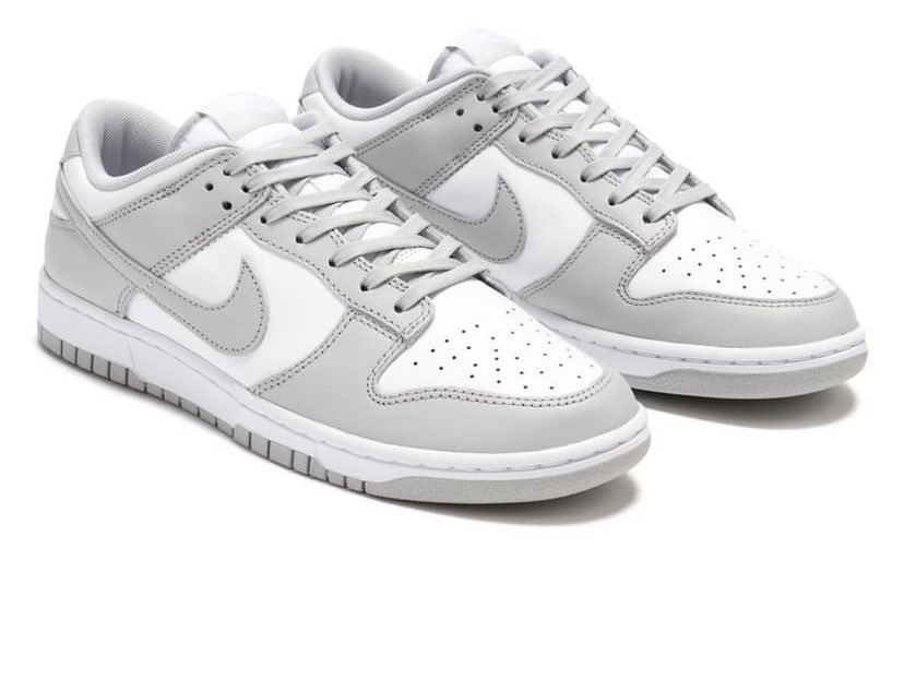 realshawan01's tweet photo. NIKE DUNK LOW 'GREY FOG' TO RESTOCK AGAIN SOON AS RETAILERS ARE STARTING TO RECEIVE NEW SHIPMENTS. POSSIBLY TO RESTOCK ON US NIKE AS WELL (already loaded on EU Nike app) 👀 https://t.co/Slrstm0a64