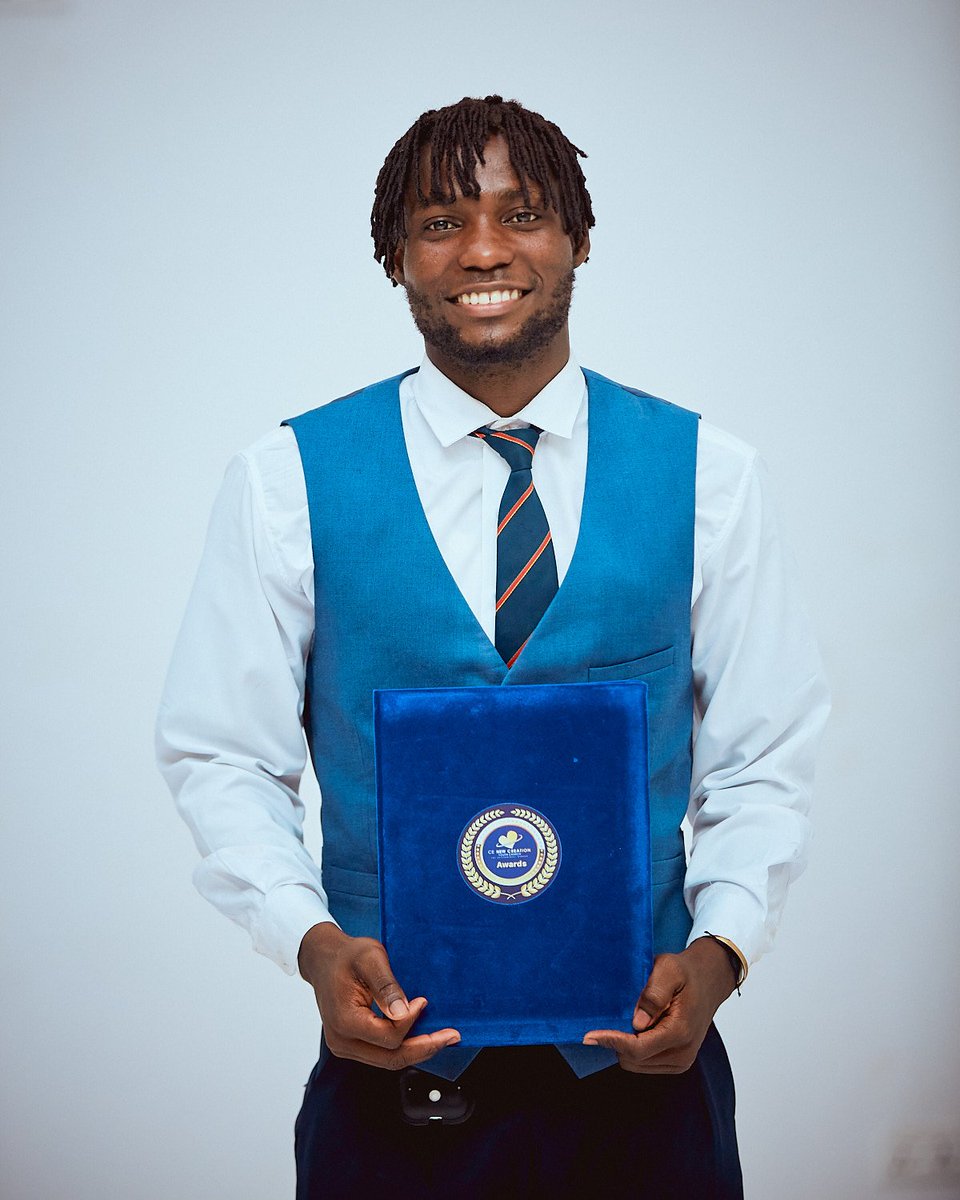 iampako3's tweet image. No Failure With God🙏
No football⚽Without Christ Jesus

#CENCYCLIFESTYLE #2022awards
#playeroftgeyear
#auxanofc 
#number2 #cellleaderoftheyear
#IP145 #Oscars2023 #FootballLife2023
#superleaguegh
