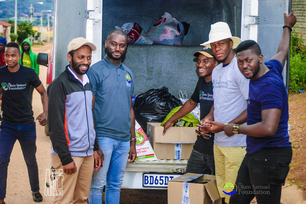 okensamuelfdn's tweet photo. At OSF, we believe that volunteerism can strengthen human relationships and the spirit of ‘’Ubuntu ‘’.
#OSF #LeadershipIsService https://t.co/ThXwar00ik
