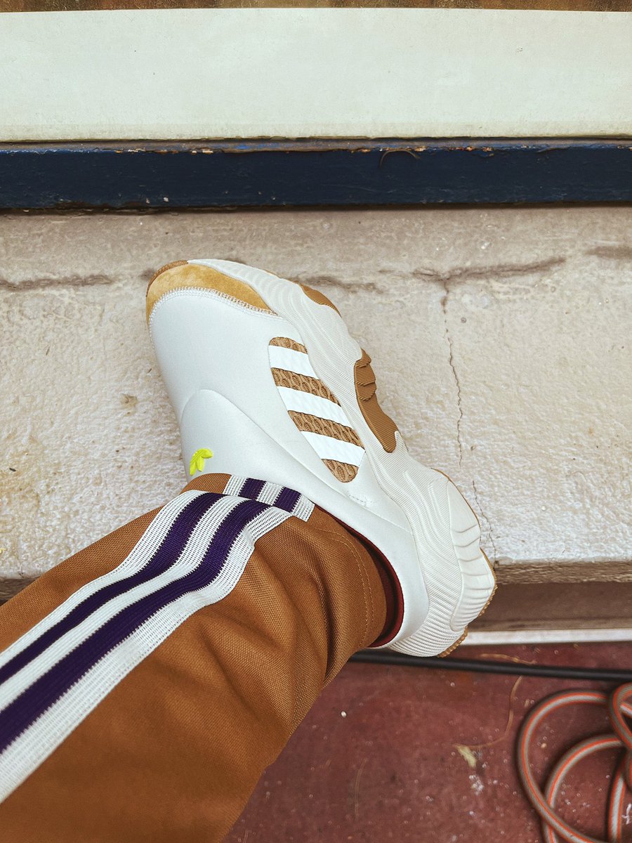 LONGUE VIE À TOUS MENNÉS ❤️ tweet media