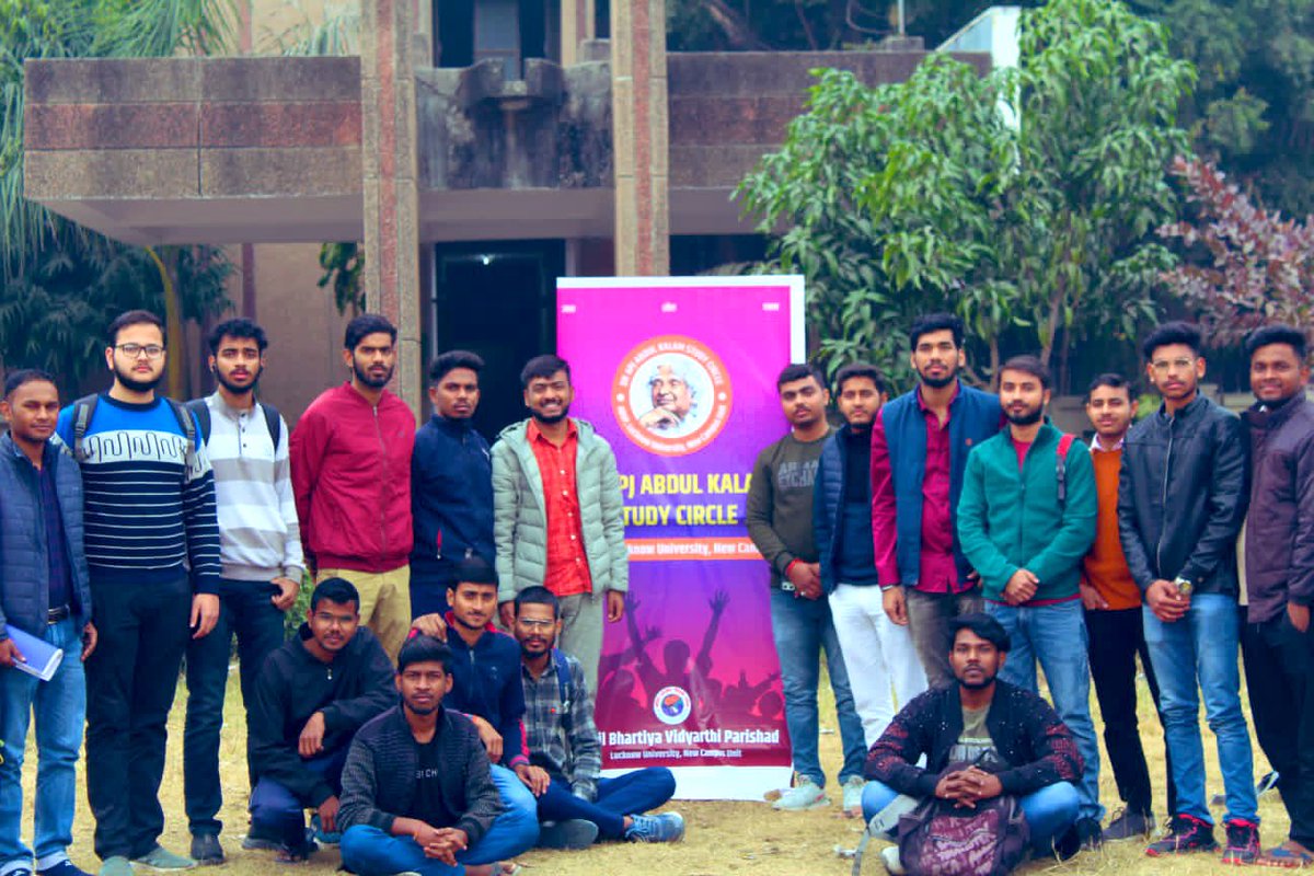 RudraPratapUoL's tweet image. आज अखिल भारतीय विद्यार्थी परिषद लखनऊ उत्तर जिले की लखनऊ विश्वविद्यालय नवीन परिसर इकाई द्वारा डॉ एपीजे अब्दुल कलाम स्टडी सर्किल का शुभारंभ किया गया। #abvplunewcampus 
#abvplko
#studycircle