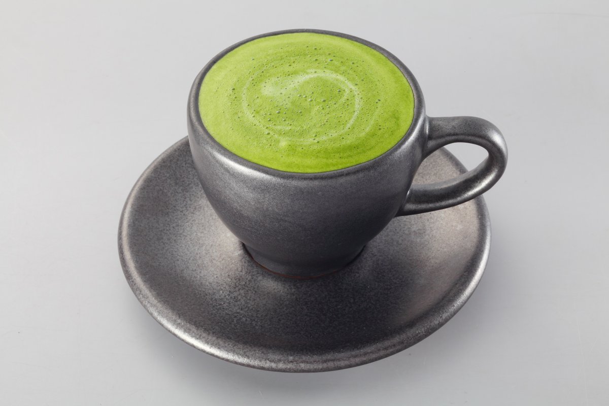 kyoeiseicha's tweet photo. 森半「泡立つ宇治抹茶オーレ」を飲んだら、ほかのでは満足できなくなるのです。
飲んでみないと分からないよ。

#抹茶オーレ
#EnjoyTea https://t.co/scdAmXfYZO