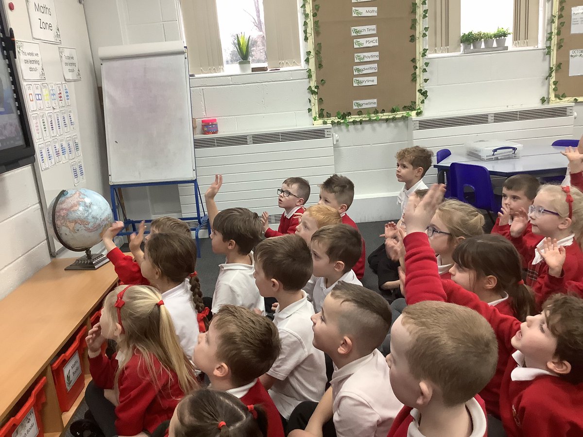 MillbrookWigan_'s tweet photo. Year 1 loved meeting their partner class from St Joseph’s, Bolton. #mbpshce #perspective #linkingnetwork https://t.co/KzZVo8fmRU