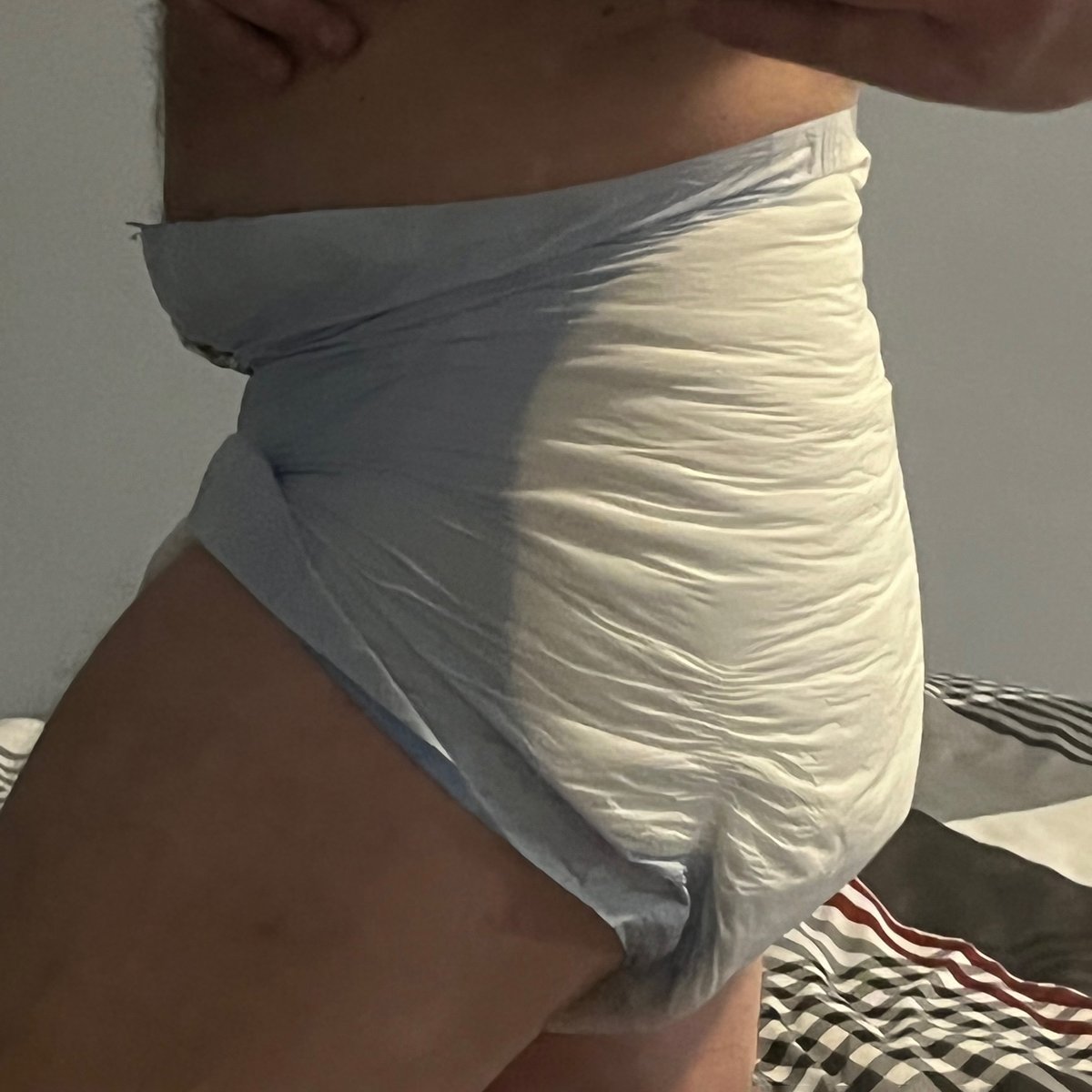 maxtwomaxtwo's tweet photo. #diapertime #abdl #abuniverse https://t.co/NrXi79mHmJ