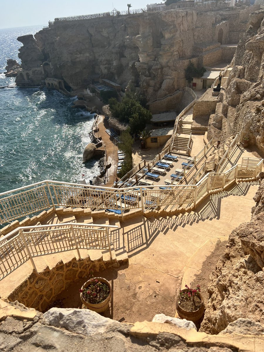 A wheelchair accessible hotel, they said. A private beach they said. <a href="/loveholidays/">loveholidays</a>, I don’t think you understand wheelchair accessible if you think I can get to this beach front in my wheelchair. #travel #disabled #WheelchairUser