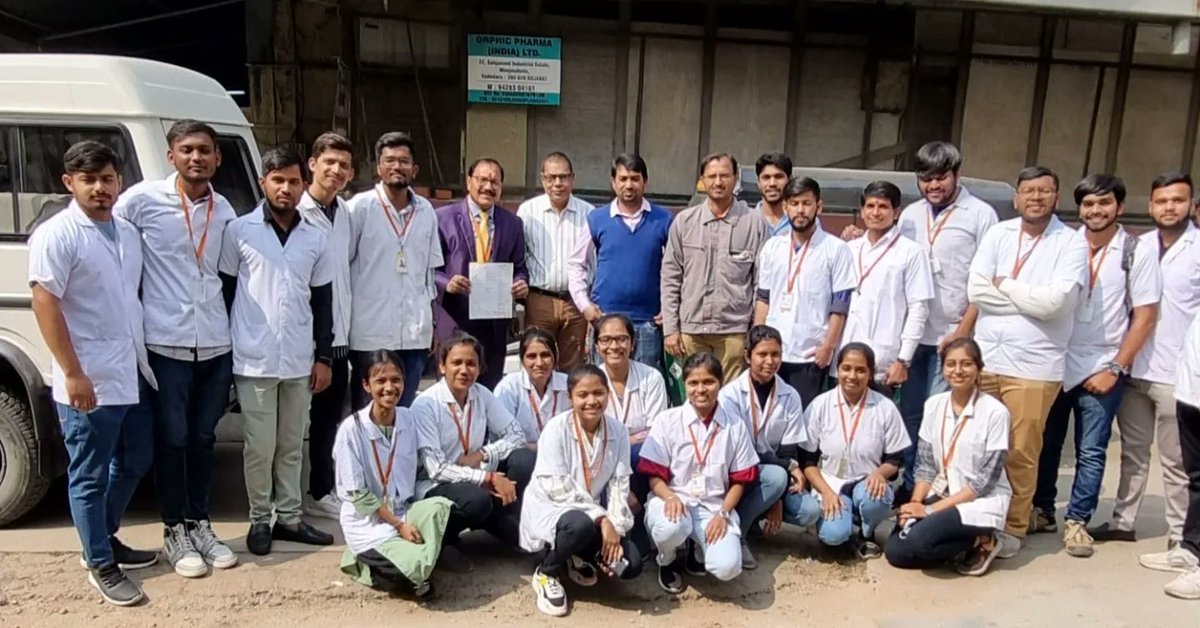 SigmaPharmacy's tweet photo. Industrial  visit  of Staff &amp; students  (8th sem B. Pharm  + 1st sem M. Pharm) to VASU Research Centre, Relax Biotech Pvt Ltd. &amp; Orphic Pharma (India) Ltd. on 24-1-23. https://t.co/mWfOg5LI3e