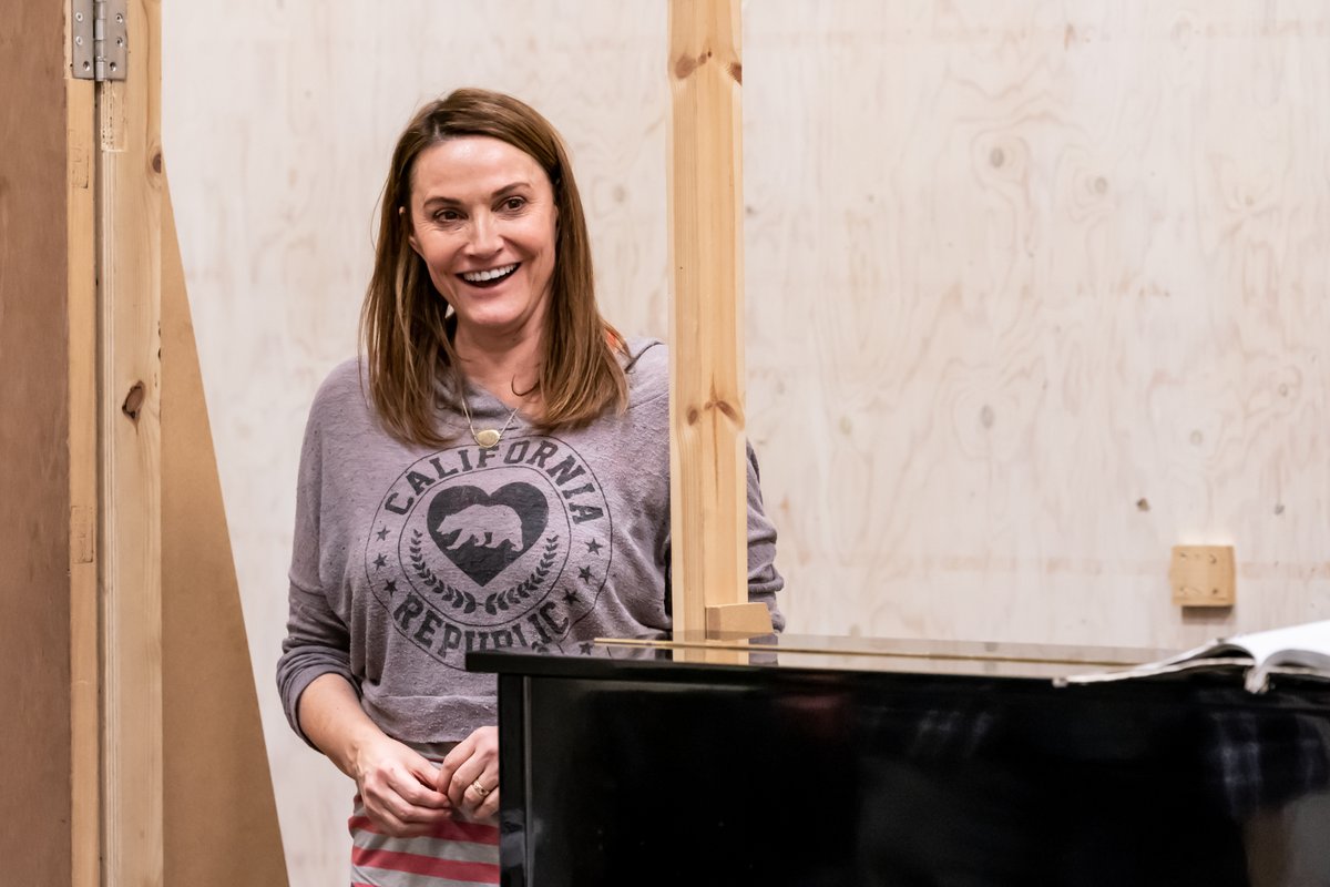 DonmarWarehouse's tweet photo. Sarah Parish will be talking to @Schofe &amp; @hollywills about appearing at the Donmar in TROUBLE IN BUTETOWN on today’s @thismorning 😊 https://t.co/cLVuzfroH9