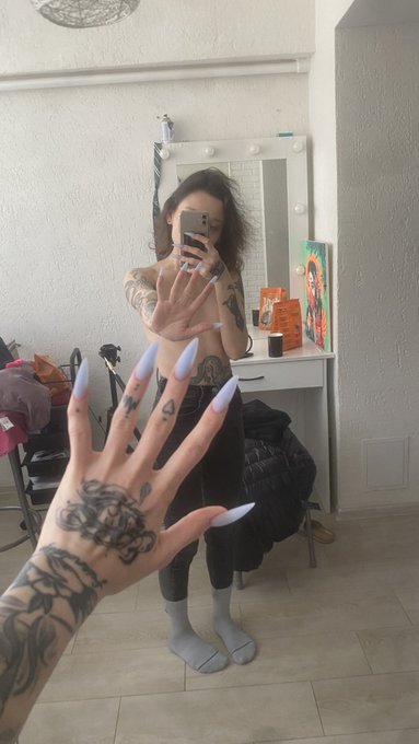 Ну какие шикарные ногти&hellip;. https://t.co/T55TsCvEgn<a href="/tag/%D0%BD%D1%8E%D0%B4%D1%81"class="tags"><span>#нюдс</span></a><a href="/tag/%D0%BD%D1%8E%D0%B4%D1%81%D0%BE%D1%87%D0%B5%D1%82%D0%B2%D0%B5%D1%80"class="tags"><span>#нюдсочетвер</span></a><a href="/tag/%D0%BD%D1%8E%D0%B4%D1%81%D1%8B%D0%BA%D0%B0%D0%B6%D0%B4%D1%8B%D0%B9%D0%B4%D0%B5%D0%BD%D1%8C"class="tags"><span>#нюдсыкаждыйдень</span></a><a href="/tag/%D0%BD%D1%8E%D0%B4%D1%81%D1%8B%D0%BA%D0%B0%D0%B6%D0%B4%D1%8B%D0%B9%D1%87%D0%B0%D1%81"class="tags"><span>#нюдсыкаждыйчас</span></a>