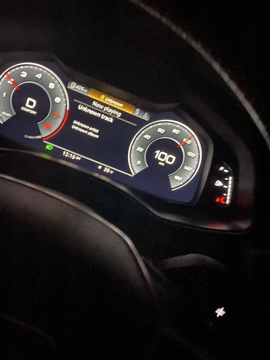 Rajeshshen's tweet image. That’s 
163 
164
165 kilometers per hour 
#Audi #DrivingMachine 
😳😳😳😅