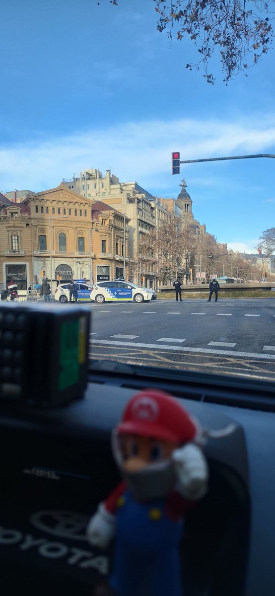 taxbcn's tweet photo. Barcelona #taxi @Elite_TaxiBcn  paseo gracia barcelona despues 5 años estamos de nuevo https://t.co/iZfMuF6b1n
