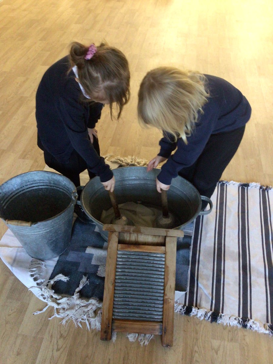 YRPinkClass's tweet image. The children in Pink Class loved the visit from the History Van. They explored artefacts and shared an insight to life 100 years ago.