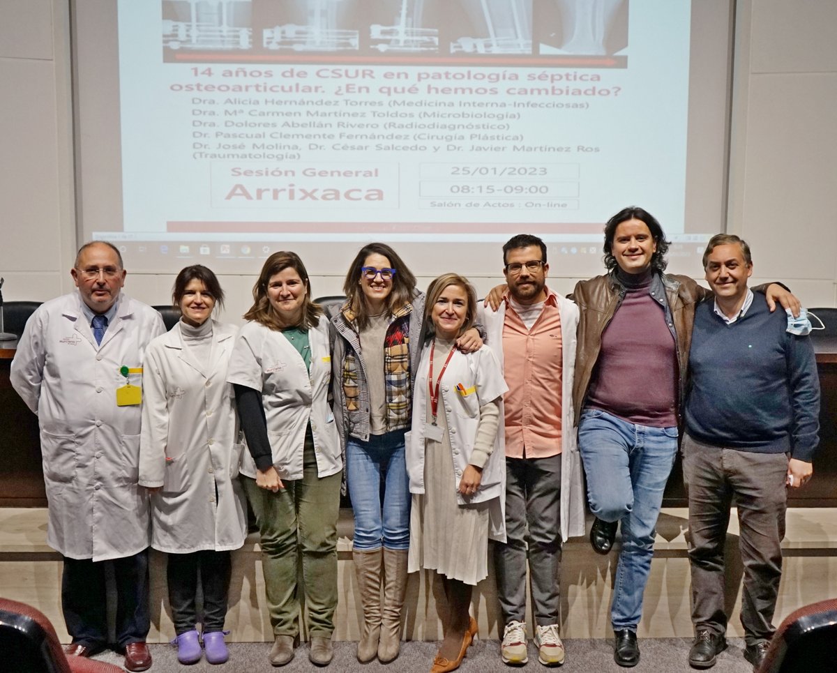 Hoy la sesión médica general de la Arrixaca dedicada a este increíble equipo multiprofesional.