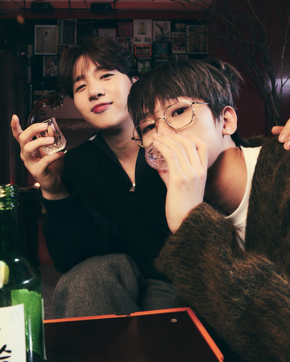 BIG Naughty – 친구로 지내다 보면 (Feat. 김민석 of 멜로망스)

형 있잖아요 친구로 지내다 보면…더보기

D-4 🗓 2023.01.29 6PM (KST) 

<a href="/bignaughtyman/">bignaughtyboi</a> 

#BIGNaughty #빅나티 #서동현
#KimMinSeok #김민석 #멜로망스 #MeloMance #dress
#친구로지내다보면 #Fxxxnds
#H1GHRMUSIC #하이어뮤직