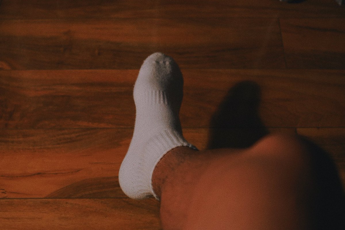 JunnanY's tweet photo. 🧦 https://t.co/eX6edJAGfZ