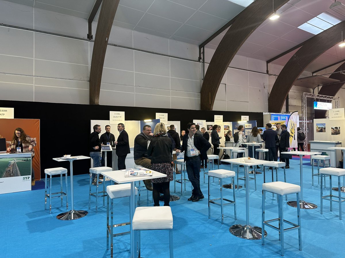 FRTP Bretagne (@frtpbretagne) on Twitter photo Lancement du Carrefour de l’eau en direct du village Canalisateurs, Hall 3, Parc Expo à Rennes 👉 les entreprises sont prêtes à vous accueillir sur leur stand ! #CGLE2023 #CGLE #eau <a href="/CarrefourEau/">Carrefour de l'Eau, une marque idealCO</a> <a href="/Canalisateurs/">Les Canalisateurs</a> Lancement du Carrefour de l’eau en direct du village Canalisateurs, Hall 3, Parc Expo à Rennes 👉 les entreprises sont prêtes à vous accueillir sur leur stand ! #CGLE2023 #CGLE #eau <a href="/CarrefourEau/">Carrefour de l'Eau, une marque idealCO</a> <a href="/Canalisateurs/">Les Canalisateurs</a>