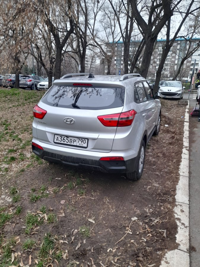 Zvezdarko's tweet photo. Integracija ruskog državljanina u srpsko društvo je uspela! Slikano jutros u bloku 28. https://t.co/KYv1J62BEI
