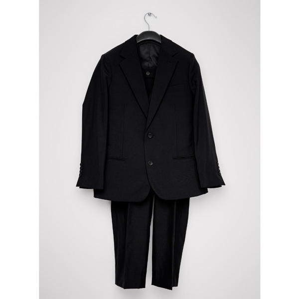 .<a href="/IrishHospice/">Irish Hospice Foundation</a> Signature Artist @NevaElliott's latest exhibition, 'How to create a fallstreak', on now <a href="/LinenhallMayo/">Linenhall Arts Centre</a>, is a cathartic and relatable look at grief and healing in all its complexity. ⁣
⁣
Admission free. On until Feb 28th. Details at: hospicefoundation.ie/neva-elliott