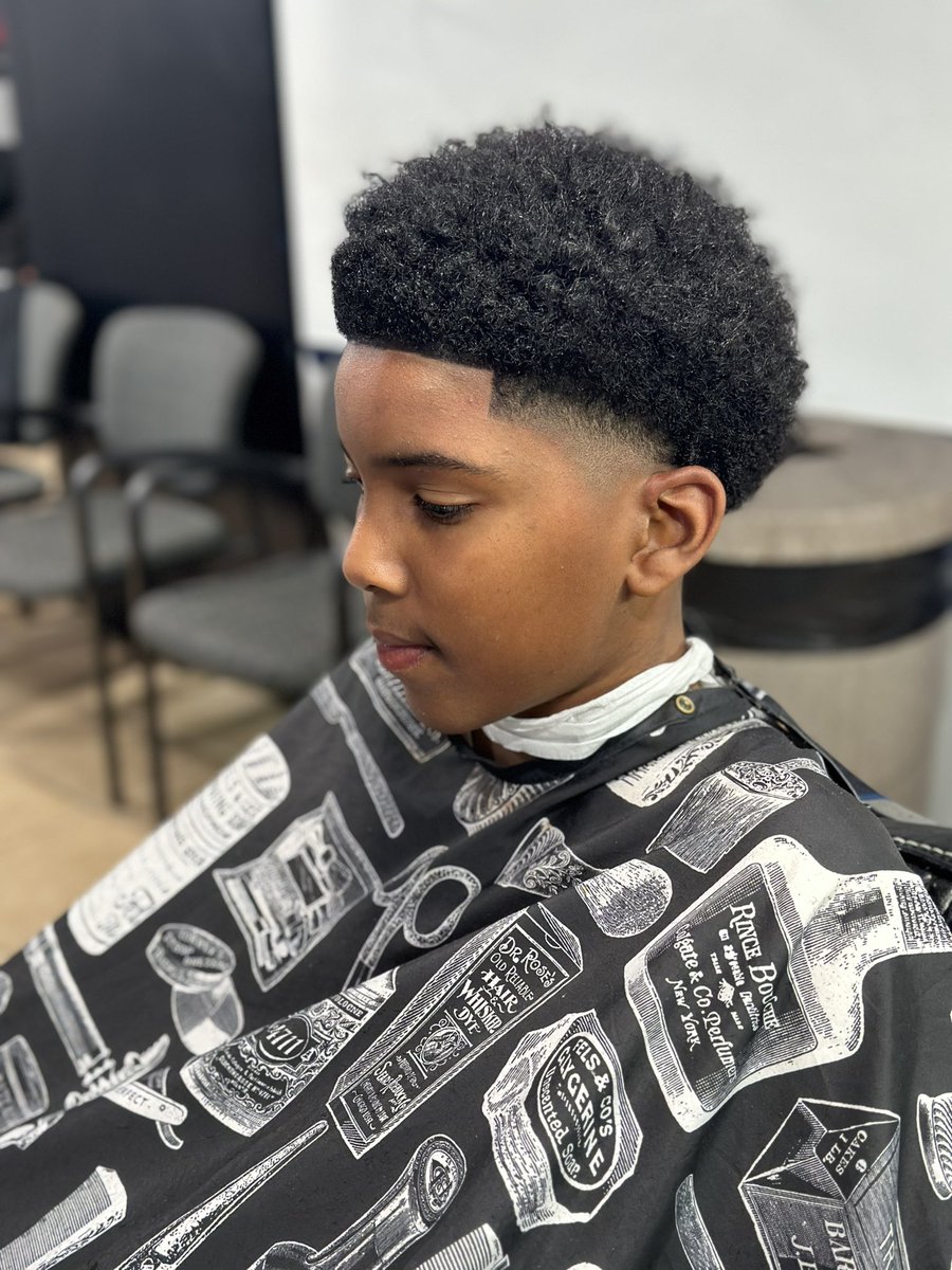 kreativekutz1's tweet image. #tempfade #baldfade #haircut