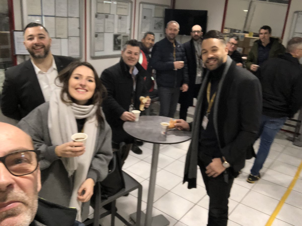 Opportunist talk about Safety this morning in Dijon with BD team, management, operation, OSPs unified to better deliver and find new opportunities. « Talk once a day about safety with at least 1 person! «  #FRNSG, #Safetyfrance #upsfrance, #UPSsafety, #SafetyFirst #safetyculture