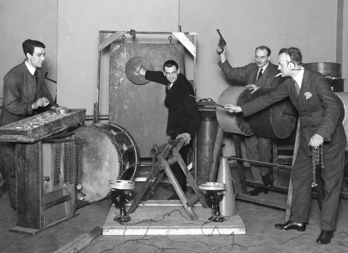 Resonance FM (@resonancefm) on Twitter photo A (rare) Resonance production for <a href="/BBCRadio4/">BBC Radio 4</a> on 4 Feb at 8pm. Knock Knock - 200 years of sound effects, w. <a href="/sarah_angliss/">Sarah Angliss</a> <a href="/postelectronics/">Dan Wilson</a> @OpheliaDeroy <a href="/rubyrocks76/">Ruth Sullivan</a> Ben Burtt, Kate Hopkins, Ron Geesin + guest VO by Anton Lesser. Producer: Michael Umney. bbc.co.uk/programmes/m00… A (rare) Resonance production for <a href="/BBCRadio4/">BBC Radio 4</a> on 4 Feb at 8pm. Knock Knock - 200 years of sound effects, w. <a href="/sarah_angliss/">Sarah Angliss</a> <a href="/postelectronics/">Dan Wilson</a> @OpheliaDeroy <a href="/rubyrocks76/">Ruth Sullivan</a> Ben Burtt, Kate Hopkins, Ron Geesin + guest VO by Anton Lesser. Producer: Michael Umney. bbc.co.uk/programmes/m00…