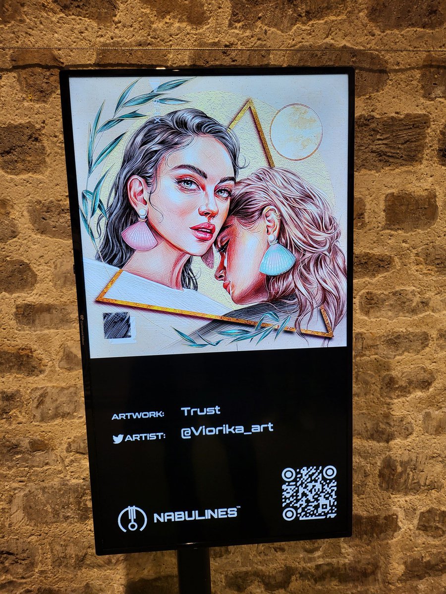 Another great surprise of this morning 😃😃😍😍🔥🔥🔥
Thank you so much @iamthemisterx  for this photo from the EXHIBITION IN PARIS 😍😃😃😃😃 

I would really like to be there

#NABU #NFTexhibition #nabufam