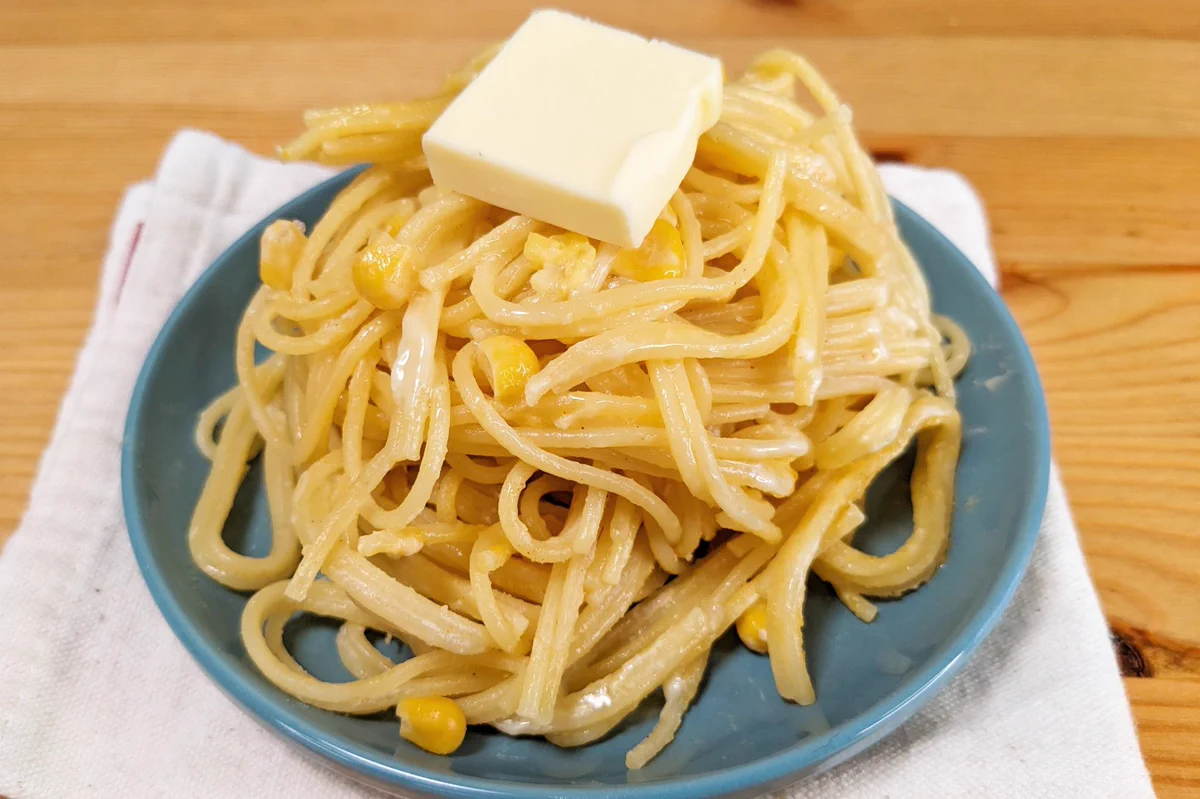 なんとレンジで作れちゃう！まろやか「バターコーンカルボナーラ」。