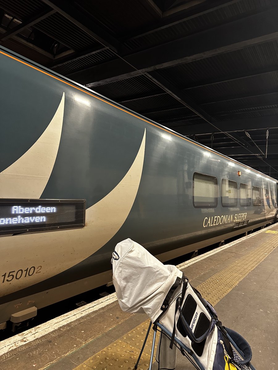 yourgolftravel's tweet photo. An overnight train to one of the world’s finest golf courses... (@CalSleeper) 👀🏴󠁧󠁢󠁳󠁣󠁴󠁿

1 Night Dinner, Bed and Breakfast 👉 Unlimited Golf 👉 Includes an overnight booking on The Caledonian Sleeper: https://t.co/ExjpLkeEut https://t.co/Og1ncD7sCh