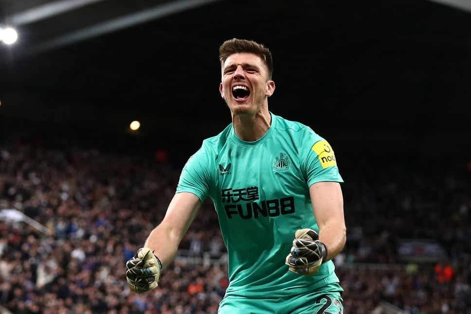 Nick pope could shit the bed and still keep a clean sheet #NUFC #SOUNEW