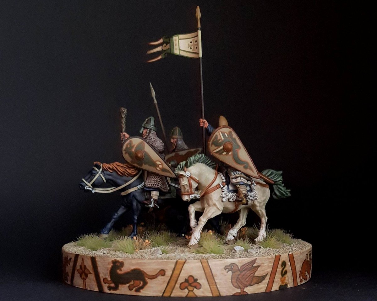 AtVictrix's tweet image. William the Conqueror and his loyal knights!

Brilliant work by Robert Swidrak, using the Norman Cavalry set and colours based on the Bayeux Tapestry.