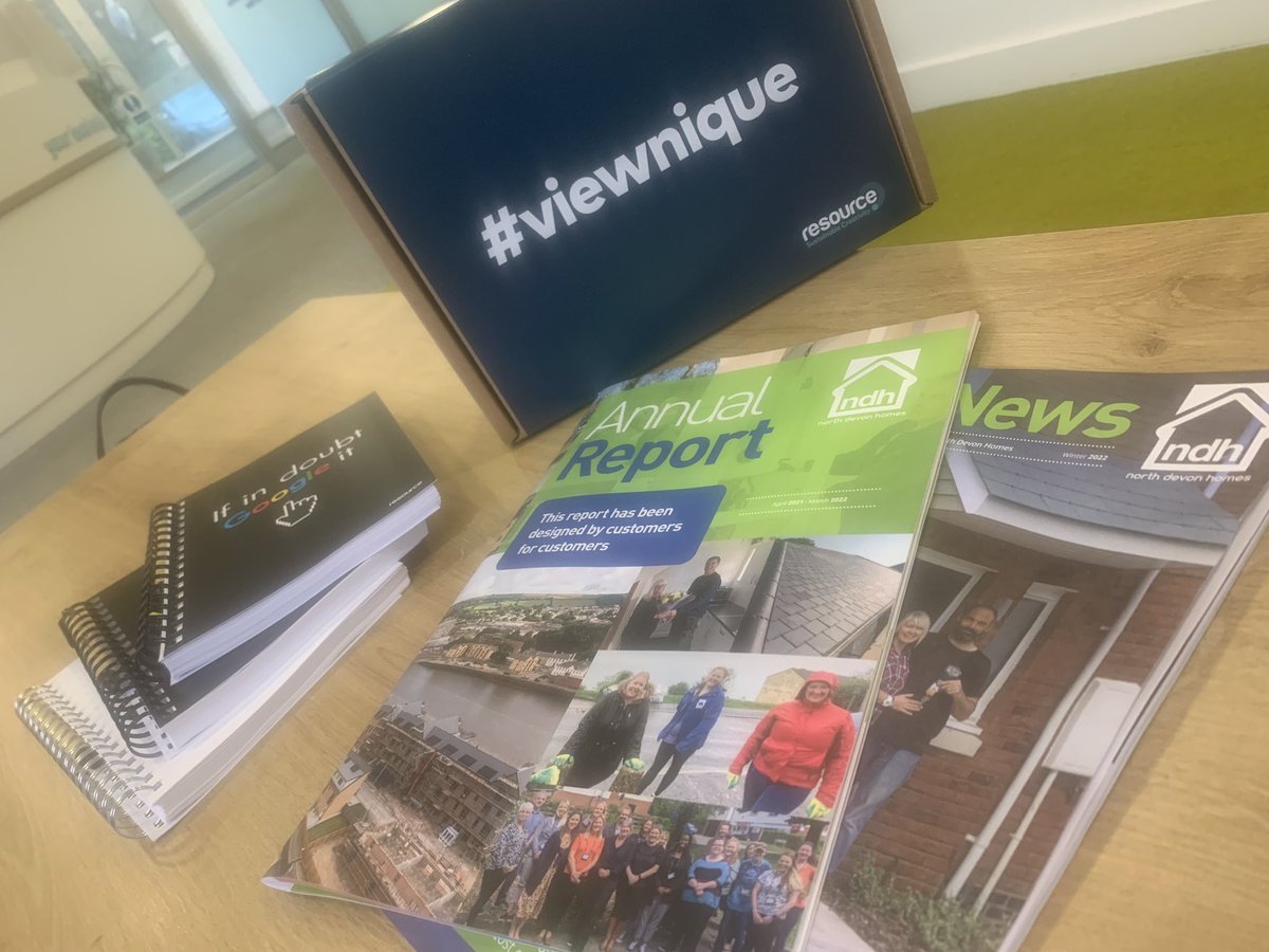 Elliot_resource's tweet image. Swag in hand at @NorthDevonHomes with @Joel_resource! 

Should be a great day talking Comms with @emmawonnie and the team 👏🏽🎉 #Viewnique