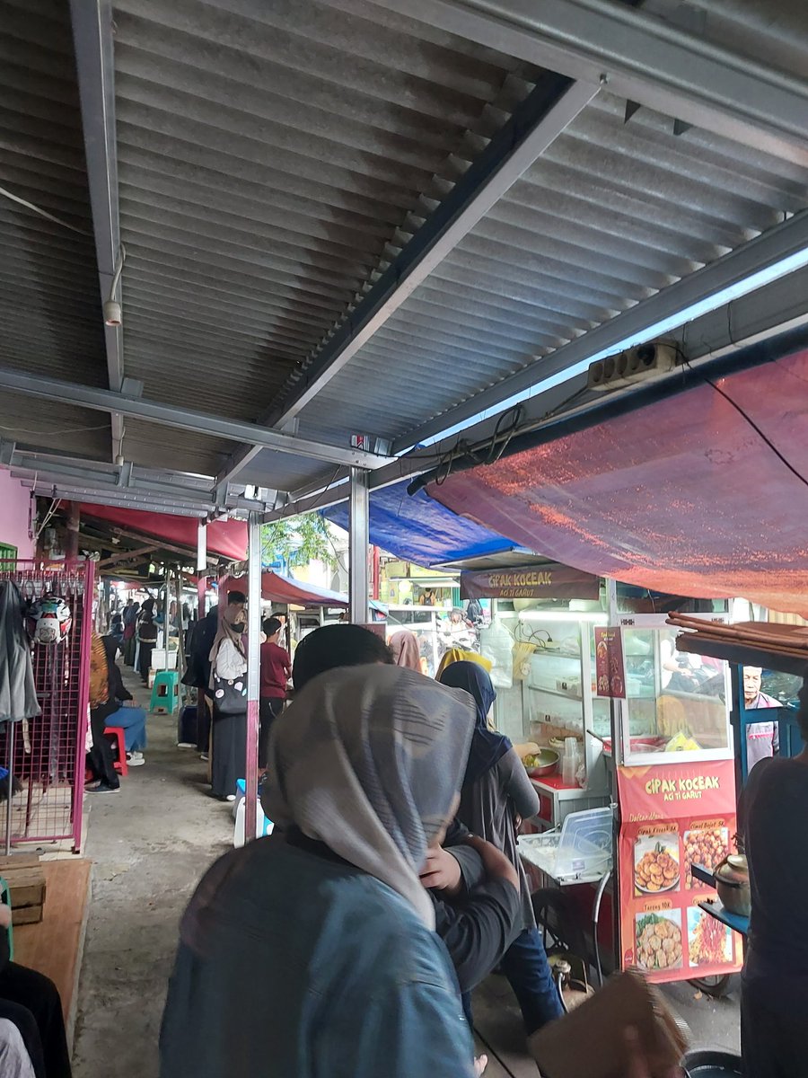 Jangan lupa jajan ya warga fisikaku tersayang 😍❤️🫶