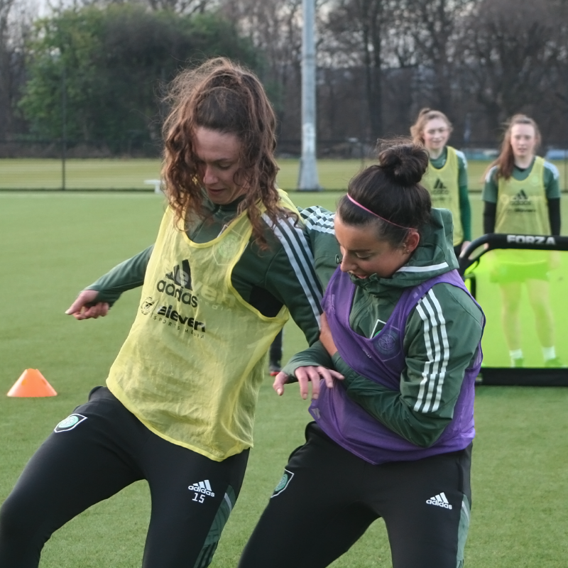 CelticFCWomen's tweet photo. 📸 Hearts prep and Hana's first session! 🤩
  
Check out the training gallery ⤵️ 

#COYGIG 🍀 #CelticFC