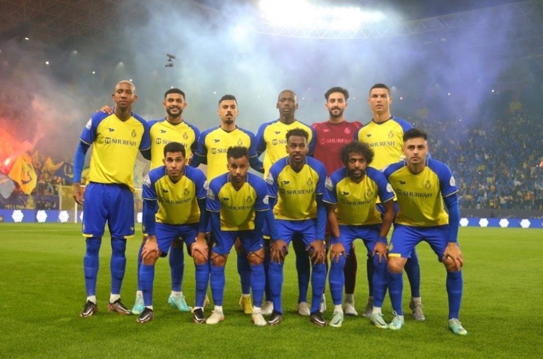 🚨 ⬢ سيتم اليوم الإعلان عن جوائز شهر يناير ⭐️

• من #النصر ؛ من يستحق الحصول على أحد الجوائز التالية 🧐؟  

- افضل حارس 
- افضل مدرب 
- افضل لاعب 
- افضل لاعب واعد