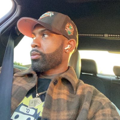 Quickstrike_'s tweet image. #NewProfilePic