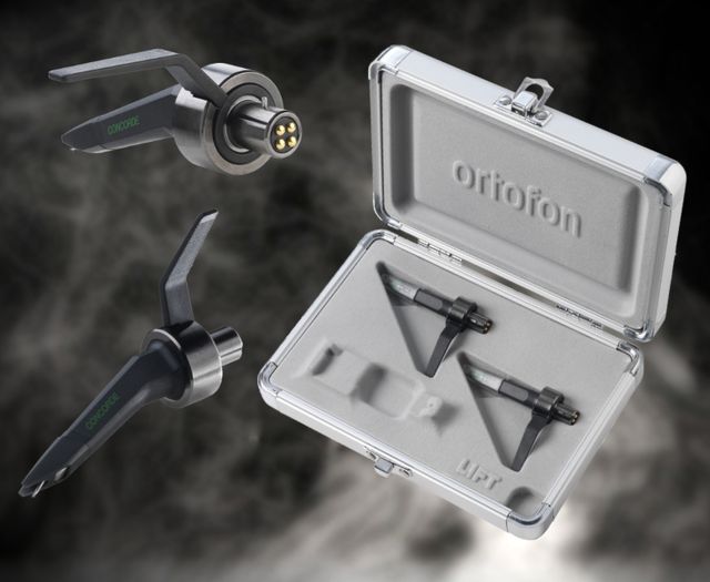 Die Ortofon Concorde Twin MIX MKII!✨😎
Die sphärisch geschliffene Nadel überzeugt mit guter Klangqualität, hoher Ausgangslautstärke, Spurtreue und ist für alle Musikrichtungen geeignet. 🎶
👇
musikhaus-korn.de/de/ortofon-con…

#korn2bewild #ortofon #MKII