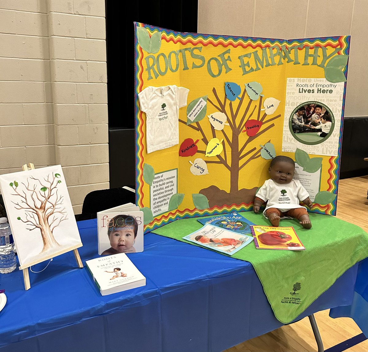All set up at @QHMilton for #BellLetsTalkDay. Sharing information with students about how Tier 1 programs like @RootsofEmpathy support children’s mental health & well-being @HCDSB @GBrown64 @StephanyBalogh