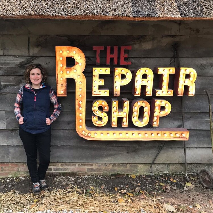 Introducing new member... 

🧵 Hannah + Nails Upholstery

Hannah + Nails is the upholstery workshop of Hannah Weston Smith. Hannah also recently appeared on BBC’s The Repair Shop restoring an old Italian dressing-table chair. 

Welcome, Hannah!

#amusf #upholstery #repairshop