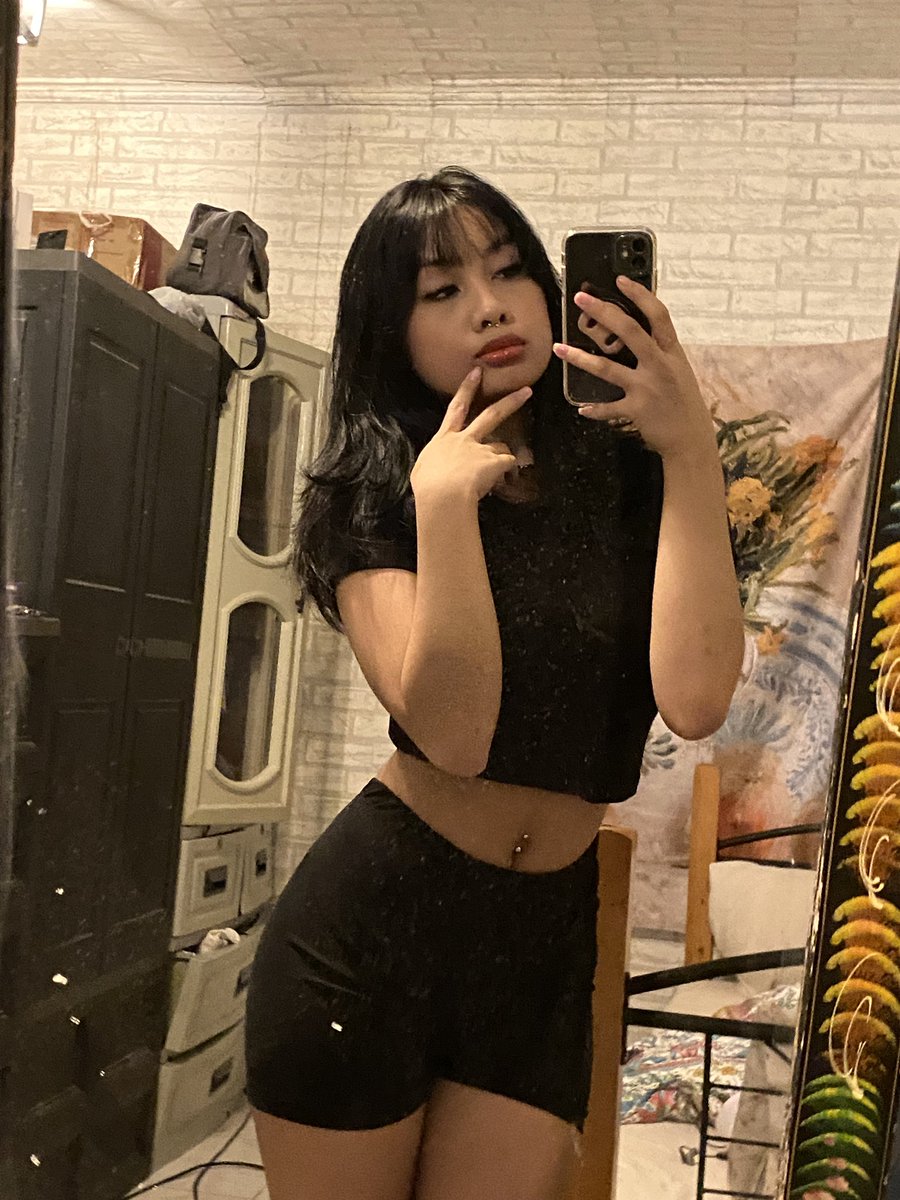 miya tweet media