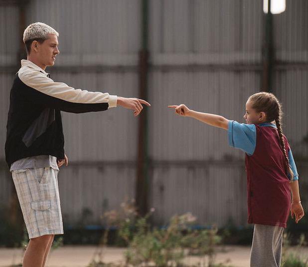 zoerosebryant's tweet photo. Now that both Paul Mescal *and* Harris Dickinson have done it, I think every hot actor in his 20s should play a single dad for us, as a treat https://t.co/dwytMiDKvU