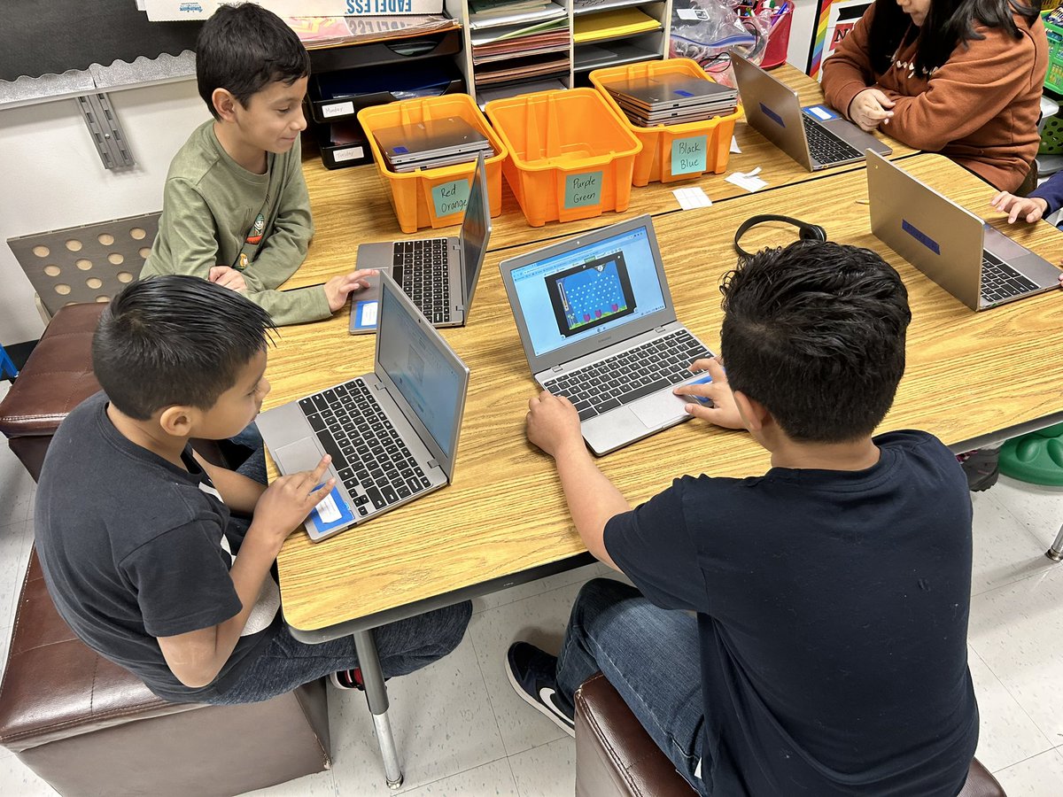 KathrynM101's tweet photo. Great seeing flexible groups and personalized learning with @DreamBox_Learn in 3rd Grade Math Workshop! @appstateacademy @AppstateRCOE @reederh @PrincipalLemley #learningtogether https://t.co/uz8ZkUjuML