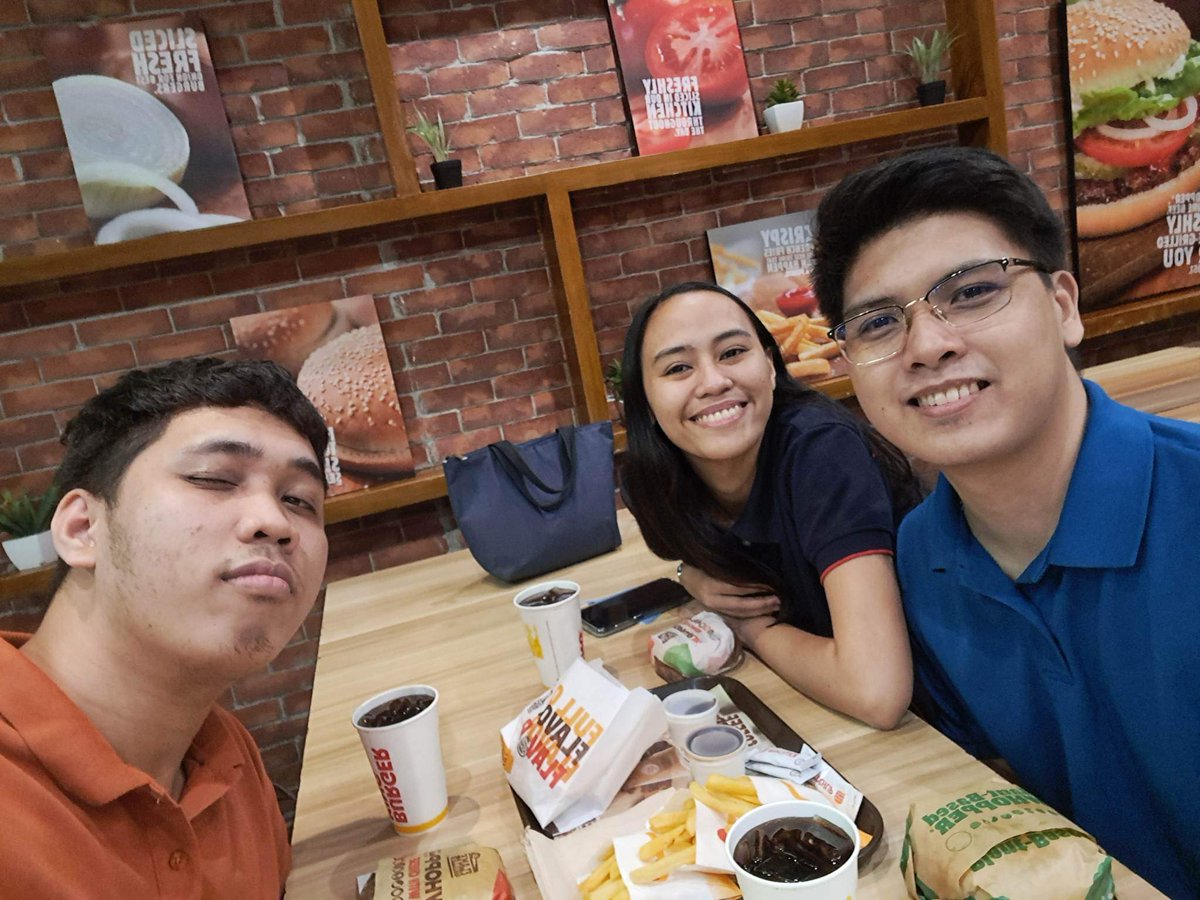 chandriyy's tweet photo. Bc my personal accnt got locked. Here I am exposing my 2 bffs hehehe

Thankyou for letting me breathe again from all the workloads that I had and I feel like I was recharged!! 

Loveyou two and see you again!💗💗 https://t.co/ocufLijexa