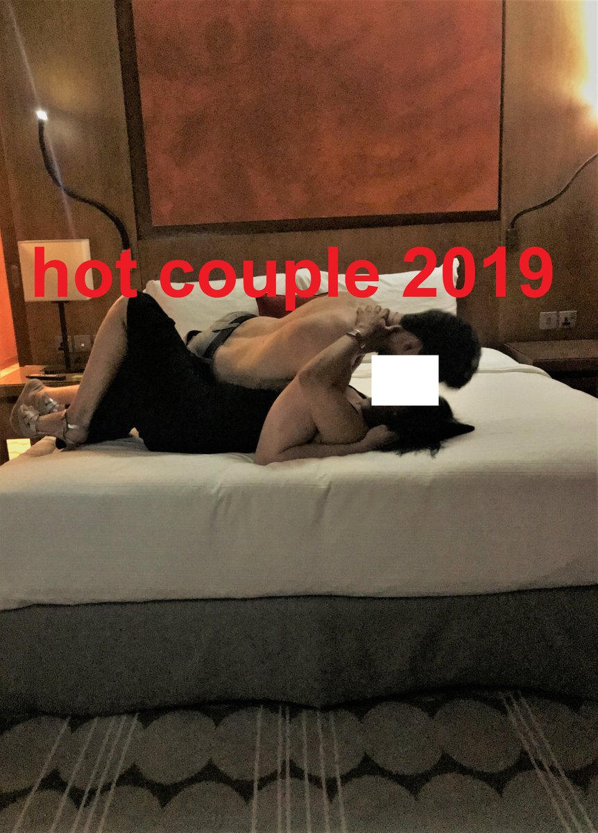 hotcouple_2014's tweet photo. الفحل تمكن من زوجتي وصارت بعالم ثاني من الشهوة مسلمة نفسها لفحلها وصار تركيزها فقط راحة ومتعة فحلها اللي سيطر عليها تماما لاحظوا كيف تمكن الفحل من زوجتي وركبها ولاحظوا استسلام زوجتي واندماجها معاه اكثر ما يثيرني كزوج متحرر ان اشوف زوجتي ذايبة من الشهوة مع فحلها انتظر تعليقاتكم https://t.co/rZPEJPLsy7
