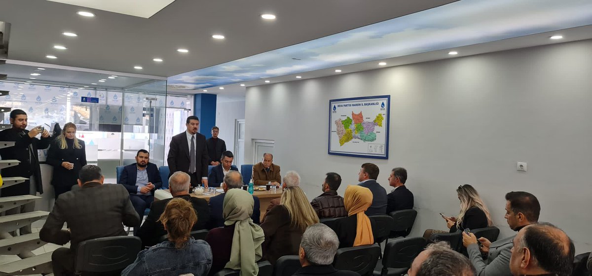 Genel Başkan Yrd. @cemavsar44 GMYK Üyemiz @_RojhatOlmez Hasan Kaplan, İl Başkanımız <a href="/avmesutaydogan/">Mesut Aydogan</a> ilçe başkanlarımız ve il- ilçe yönetimlerimizin de katılımıyla; İl Başkanlığımız da teşkilat toplantısı gerçekleştirildi.

<a href="/alibabacan/">Ali Babacan</a> <a href="/erginsadullah/">Sadullah Ergin</a>