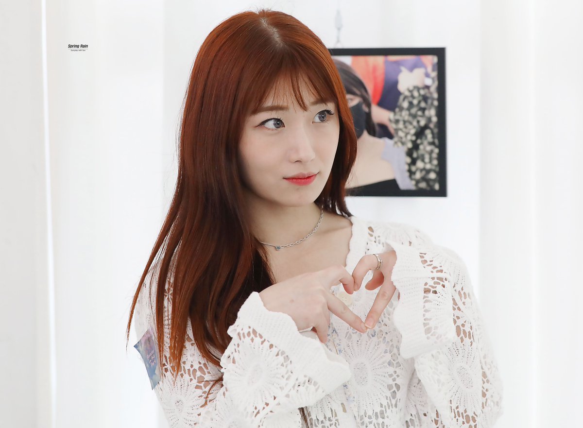 Spring_Rain0416's tweet photo. HAPPY SEORYOUNG DAY 🧚‍♀️ 

#FairyLeaderSeoryoungDay
#요정리더의_생일에_우린_서령해
#공원소녀 #GWSN #公園少女 #公园少女 #GirlsinthePark #서령 #Seoryoung https://t.co/SuxfbwTVVI