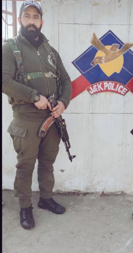 Baramulla Police (بارہمولہ پولیس) tweet media