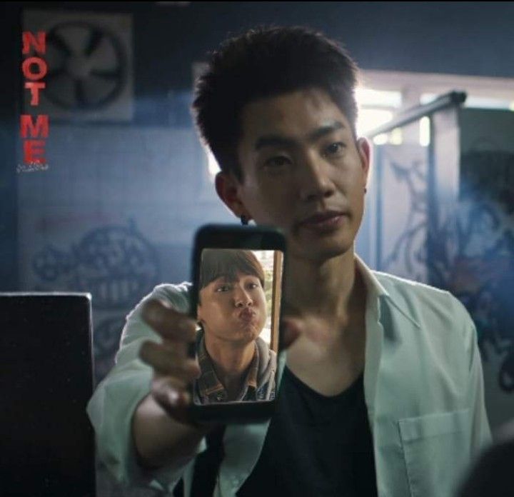 decedalueeee's tweet photo. From this to this 😂😂😂 https://t.co/uHo3viVrmF